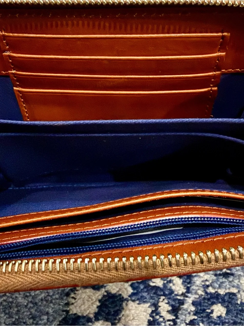 Dooney & Bourke nwt dooney
